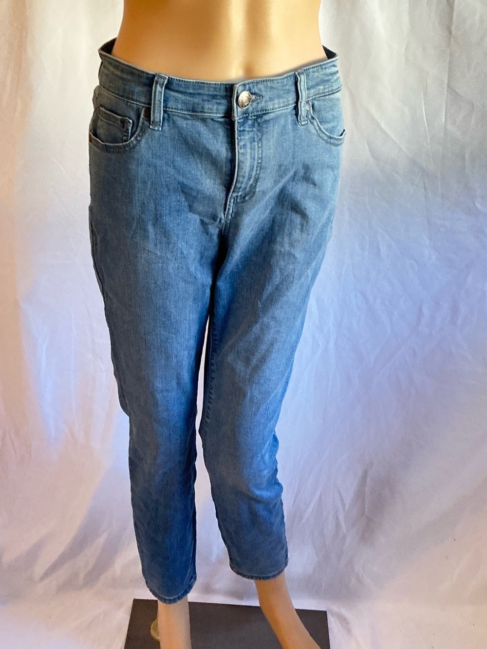 Buffalo David Bitton Mid Rise Stretch Super Soft Ankle Grazer NWOT